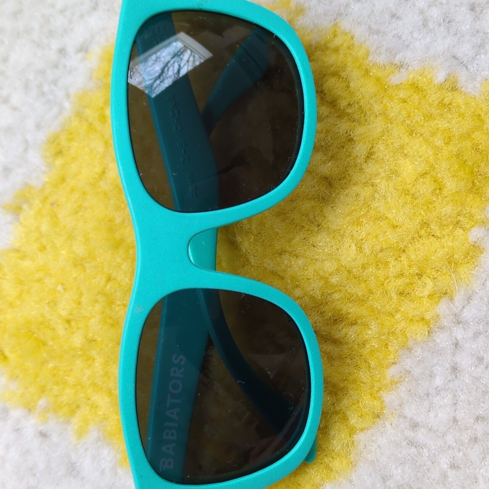 Vibrant Teal Sunglasses